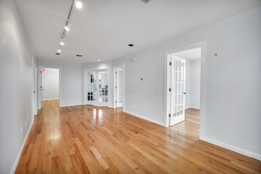 More Photos Of 4 Broadway Avenue Ext, Mystic Office For Sale