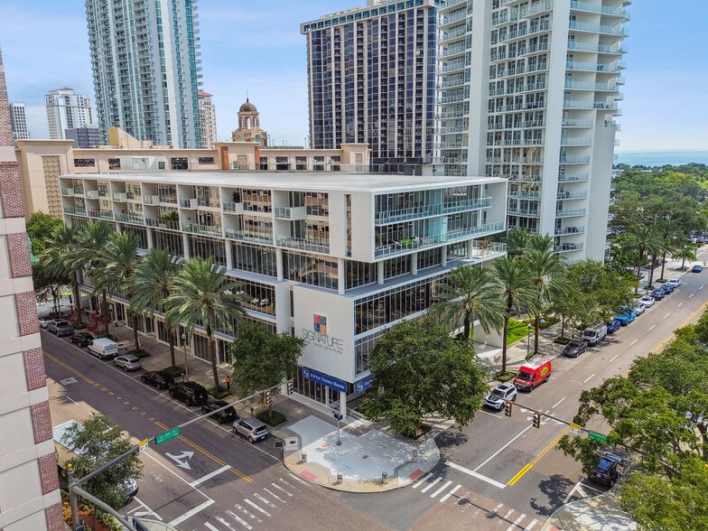 Primary Photo Of 147 2nd Ave S, Saint Petersburg Medical For Lease