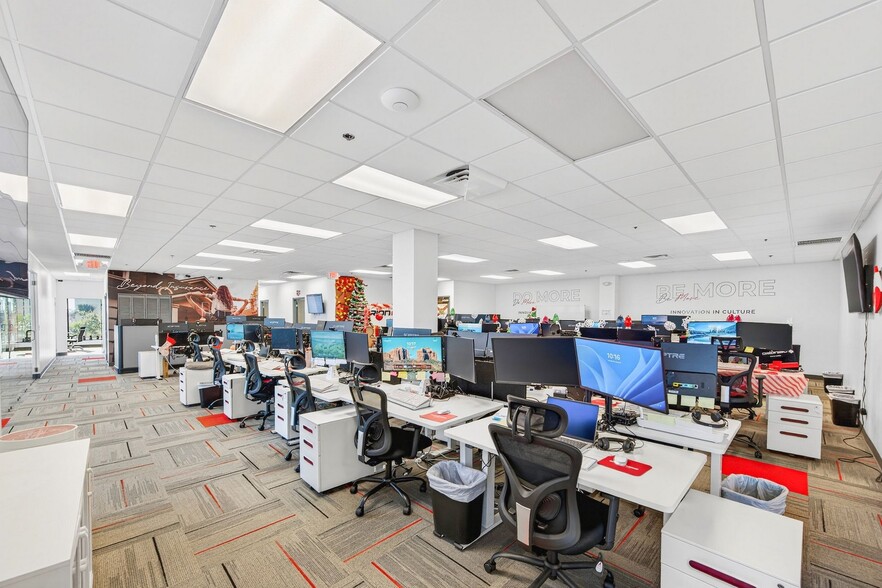 More Photos Of 930 S Harbor City Blvd SW, Melbourne Office For Sale