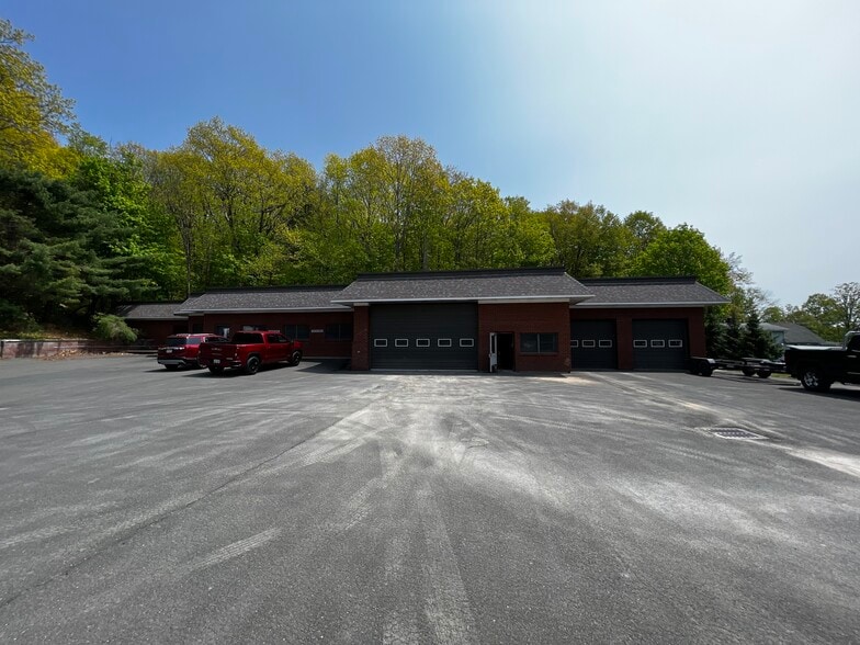 Primary Photo Of 4 Teal Road, Averill Park Flex For Sale