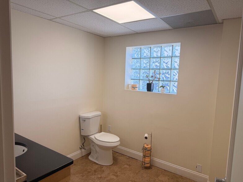 More Photos Of 47 Third St, Cambridge Office For Lease