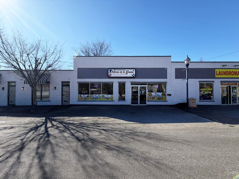 Primary Photo Of 70-76 Main St, South Bound Brook General Retail For Lease