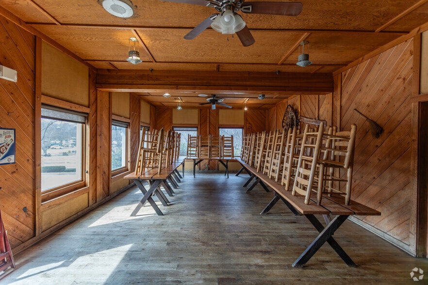 More Photos Of 2624 Music Valley Dr, Nashville Restaurant For Sale