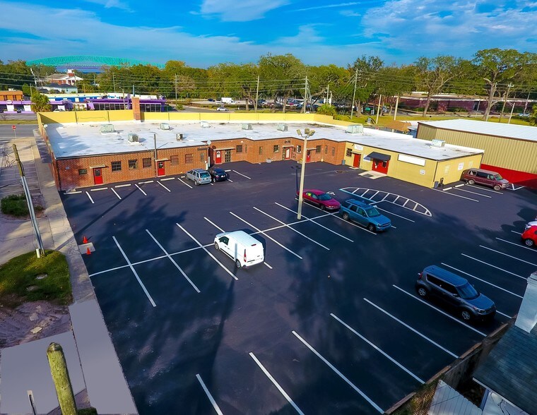 More Photos Of 3304-3316 Beach Blvd, Jacksonville Storefront Retail Office For Lease