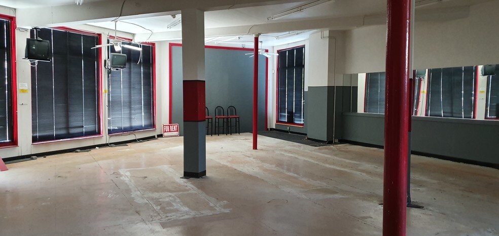 More Photos Of 2-4 Main Street Manville, Manville Storefront Retail Office For Lease