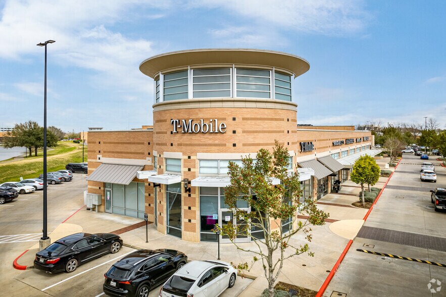 More Photos Of Highway 59 @ Highway 6, Sugar Land Unknown For Lease