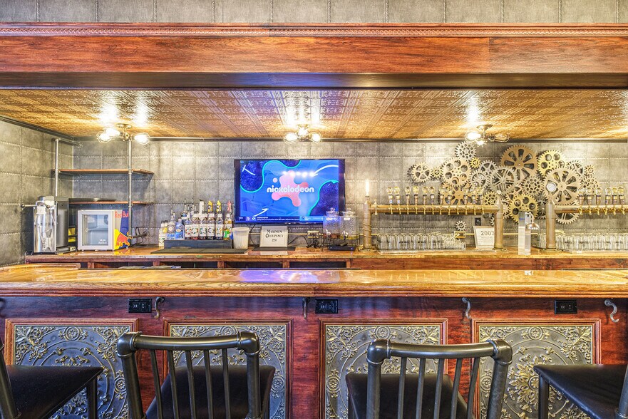 More Photos Of 9264 Saginaw Rd, Richville Restaurant For Sale