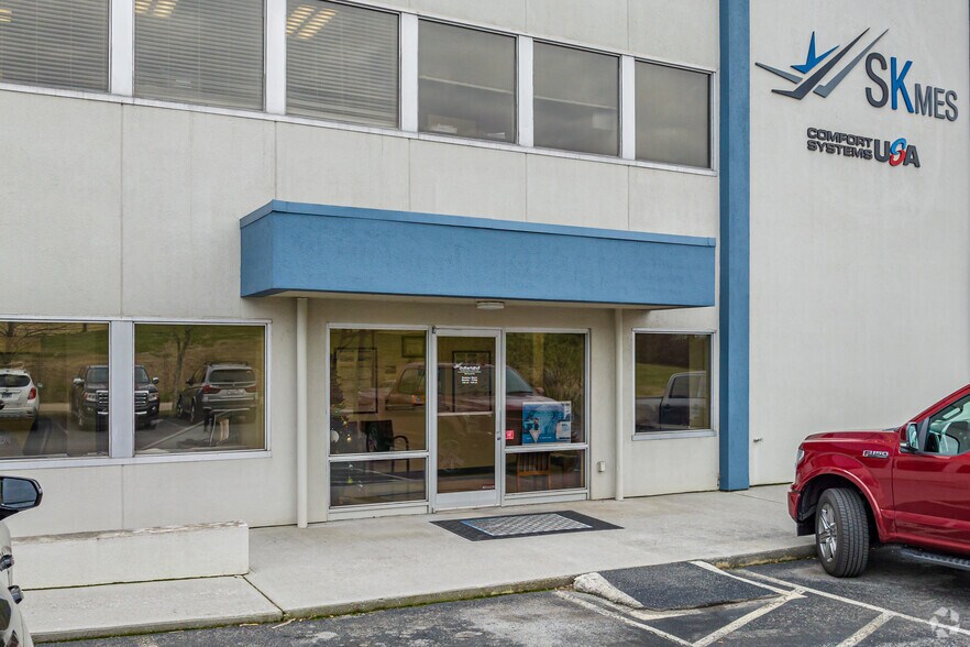 More Photos Of 3600 Papermill Dr, Knoxville Manufacturing For Lease