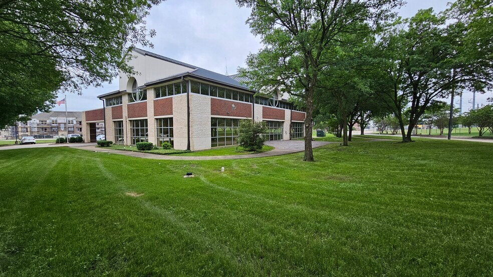 More Photos Of 1450 N Redbud Blvd, McKinney Medical For Lease