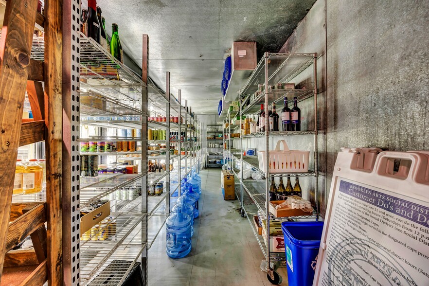 More Photos Of 1007 N 4th St, Wilmington Storefront For Lease