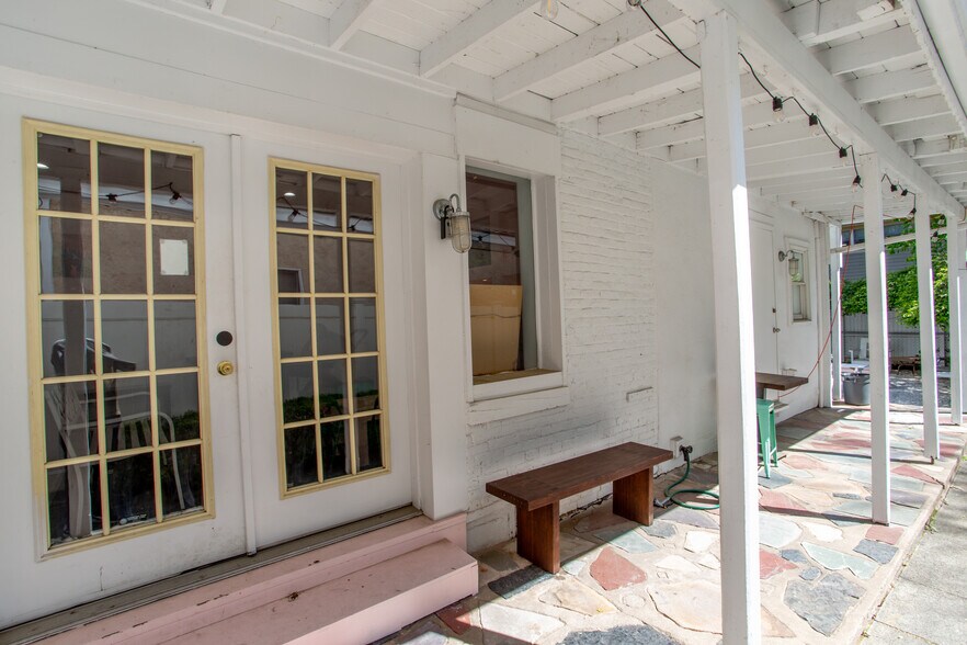 More Photos Of 45 Bridge St, Lambertville Storefront Retail Office For Sale