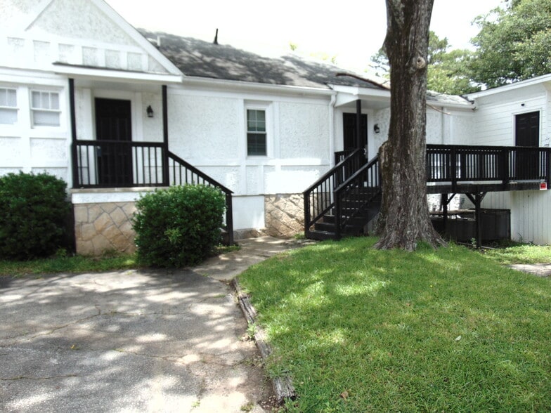 More Photos Of 6277 Memorial Dr, Stone Mountain Medical For Sale