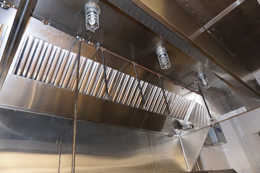 More Photos Of 71-79 Wood Ave, Bridgeport Storefront Retail Residential For Sale