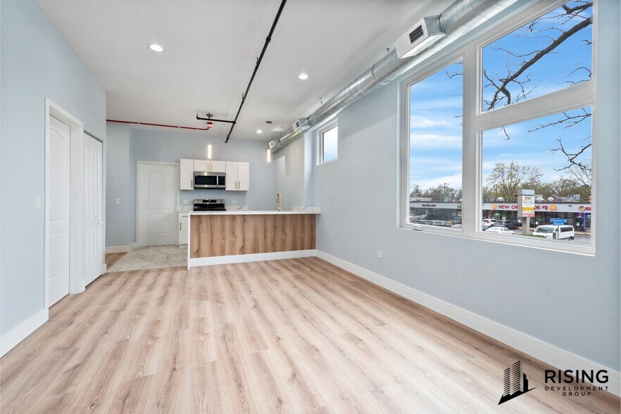 More Photos Of 10001 W Roosevelt Rd, Westchester Office For Sale