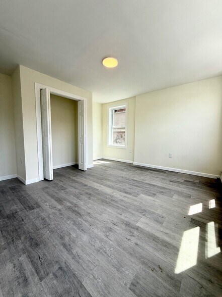 More Photos Of 642 Park St, Hartford Apartments For Sale