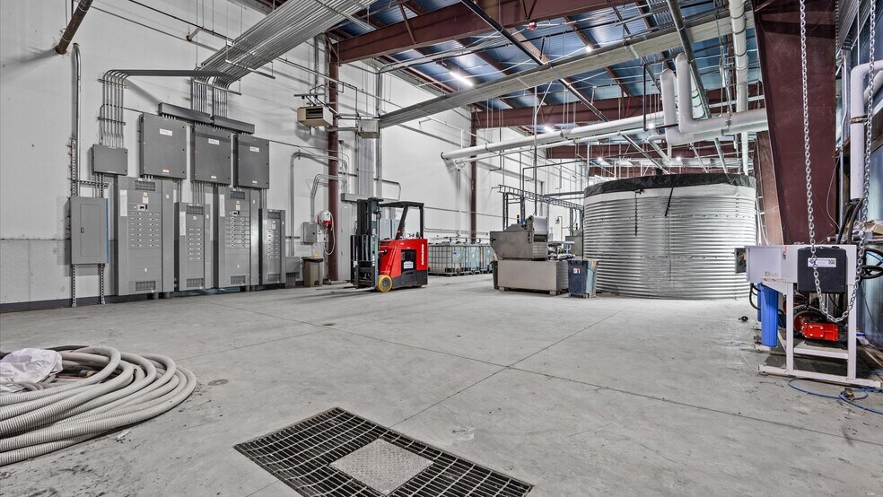 More Photos Of 584 County Road 331, Silt Distribution For Sale