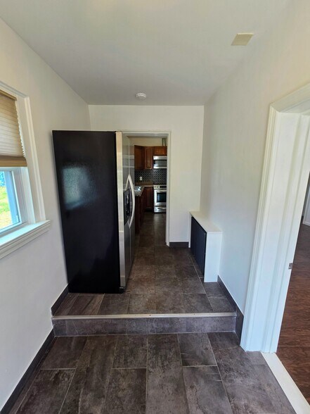 More Photos Of 1125 Prospect St, Ewing Storefront Retail Residential For Lease