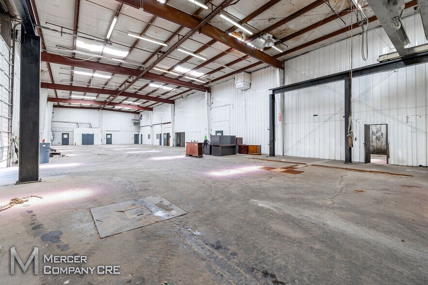 More Photos Of 1635 SE 29th St, Oklahoma City Warehouse For Sale