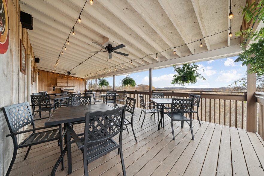 More Photos Of 1769 E National Pike, Scenery Hill Restaurant For Sale