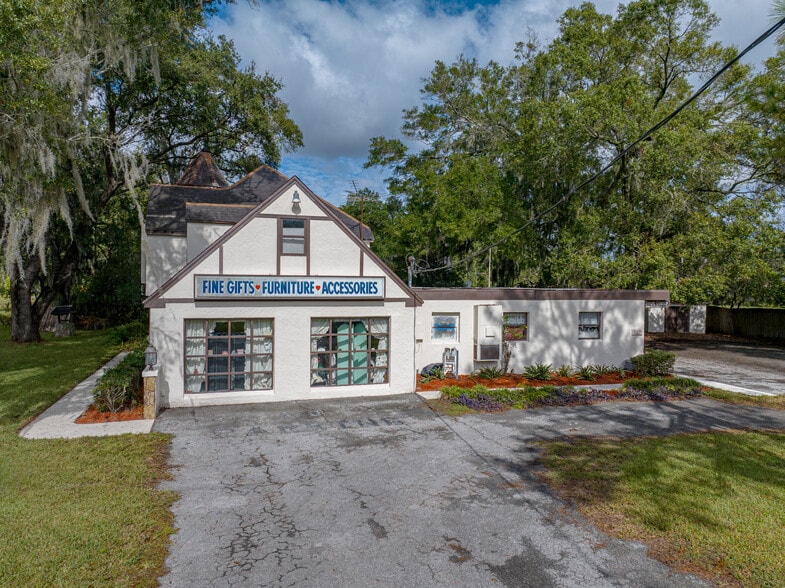 More Photos Of 2214 Thonotosassa Rd, Plant City Storefront Retail Office For Sale