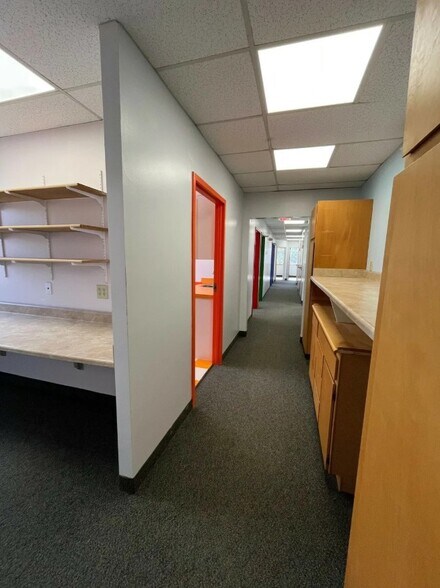 More Photos Of 34 Dale Rd, Avon Medical For Lease