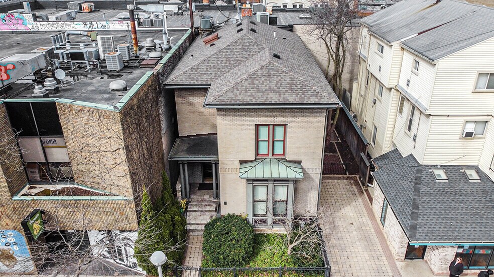 More Photos Of 318 S Thayer St, Ann Arbor Flex For Sale