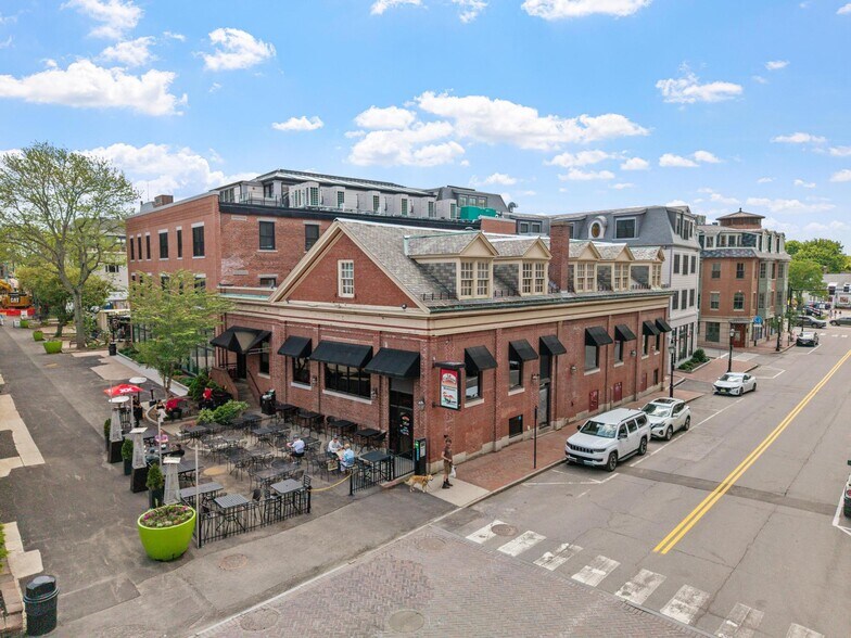 More Photos Of 172 Hanover St, Portsmouth Restaurant For Sale