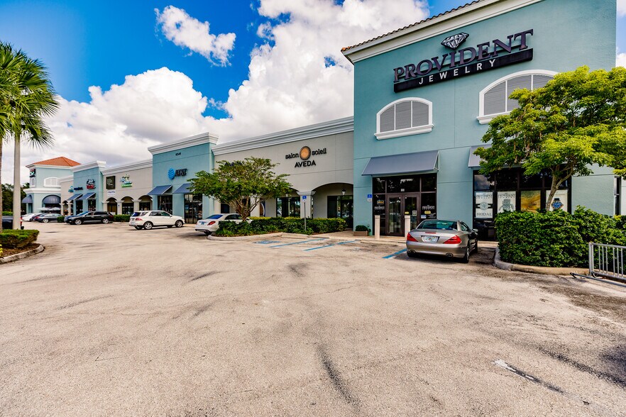 Primary Photo Of 15245 S Tamiami Trl, Fort Myers Unknown For Lease