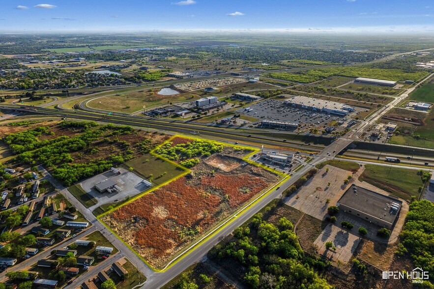 More Photos Of 2221 Airport Dr, Wichita Falls Land For Sale