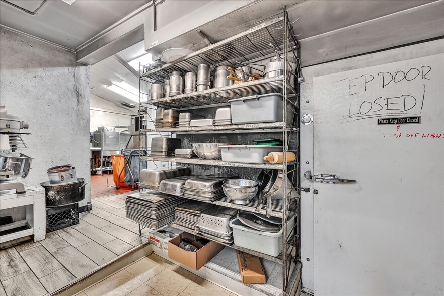 More Photos Of 3790 Morgantown Rd, Mohnton Restaurant For Sale