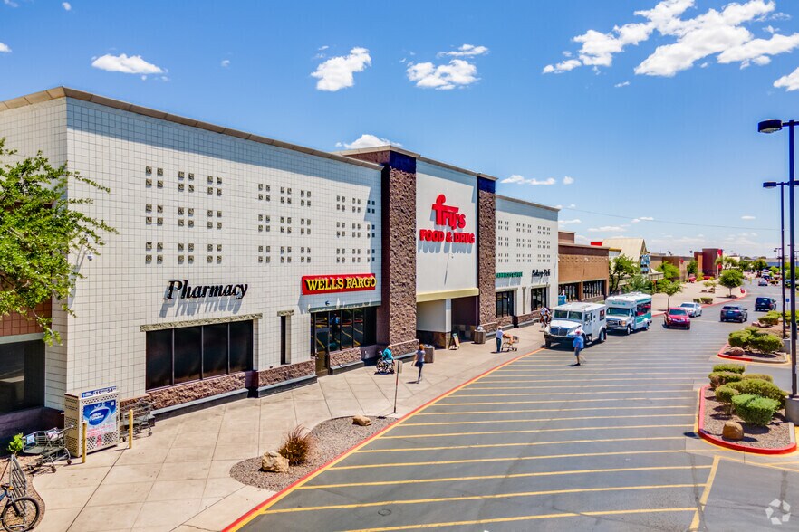 More Photos Of 4505-4531 E Thomas Rd, Phoenix Unknown For Lease