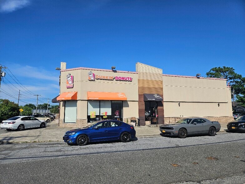 More Photos Of 34 Hempstead Tpke, Farmingdale Freestanding For Sale