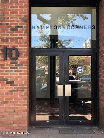 More Photos Of 10 W Northampton St, Wilkes Barre Storefront For Sale