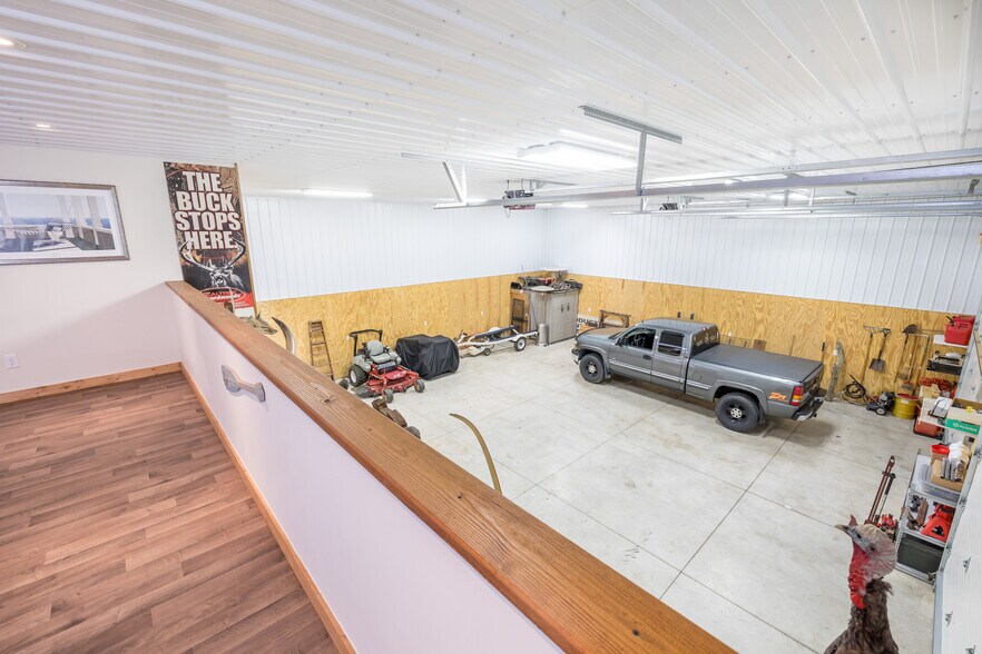 More Photos Of 113 E Kress St, Russells Point Flex For Sale