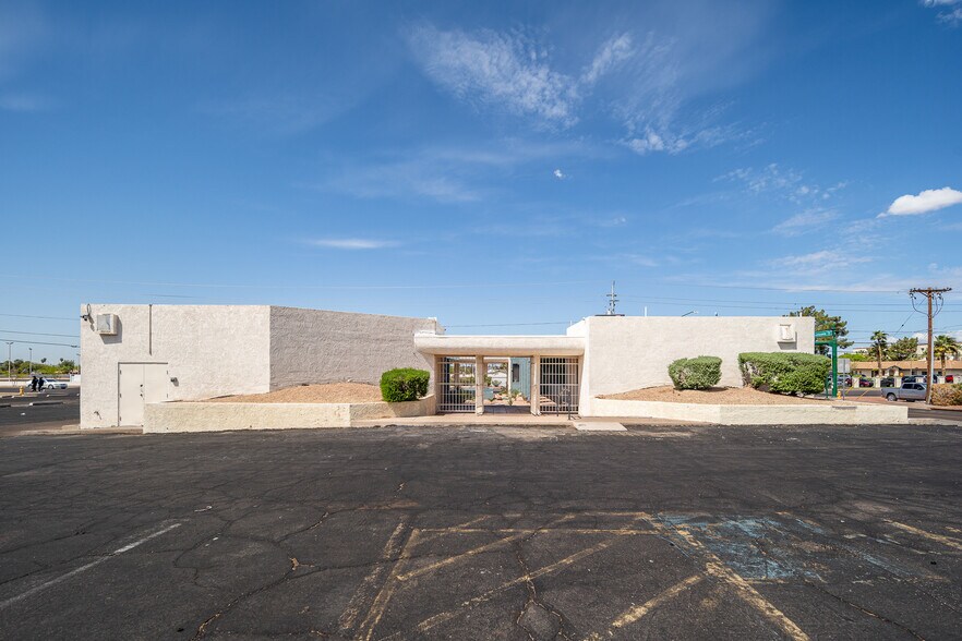 More Photos Of 11747 N 19th Ave, Phoenix Office For Sale