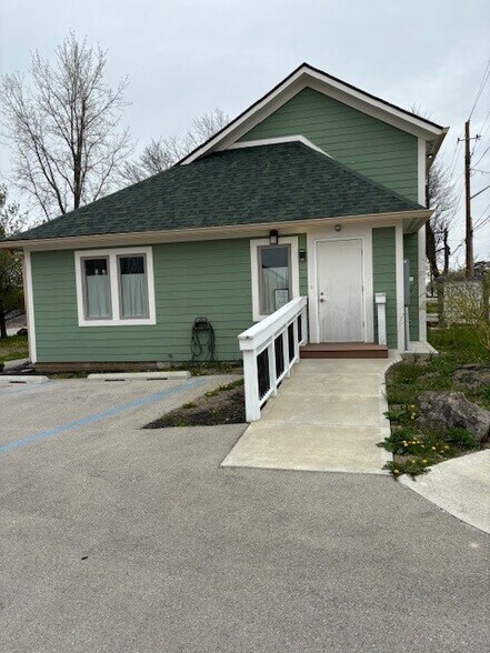 More Photos Of 6444 W Broadway, McCordsville Storefront Retail Office For Sale