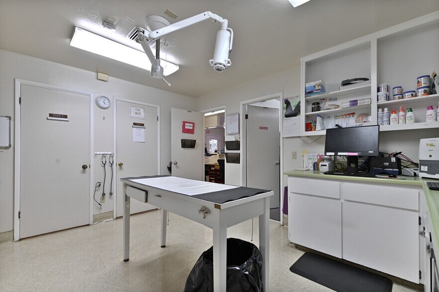 More Photos Of 382 CA-4, Murphys Office For Sale