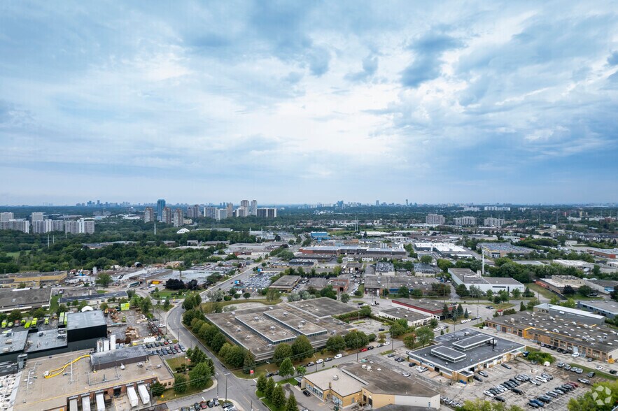 More Photos Of 32 Cranfield Rd, Toronto Industrial For Sale