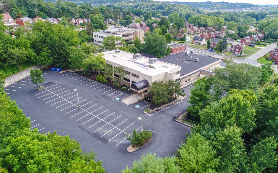 More Photos Of 363 Vanadium Rd, Pittsburgh Medical For Lease