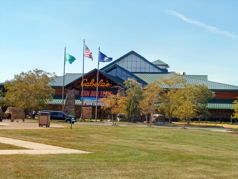 More Photos Of 110 Cabela Blvd E, Dundee Freestanding For Sale