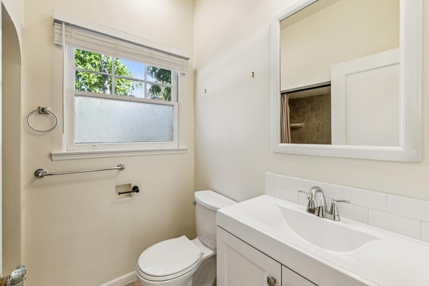 More Photos Of 530 Webster St, Palo Alto Apartments For Sale