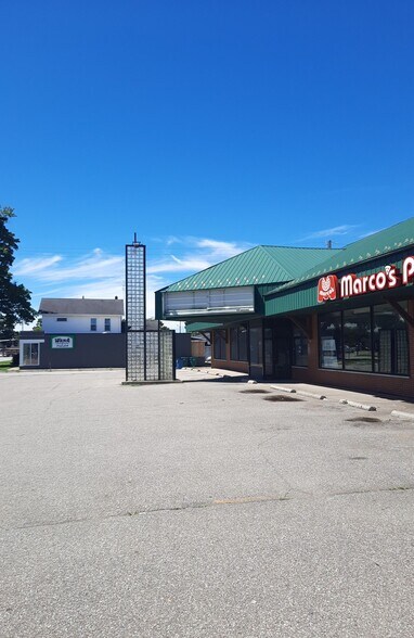 More Photos Of 1505 W Lincolnway, La Porte Freestanding For Lease