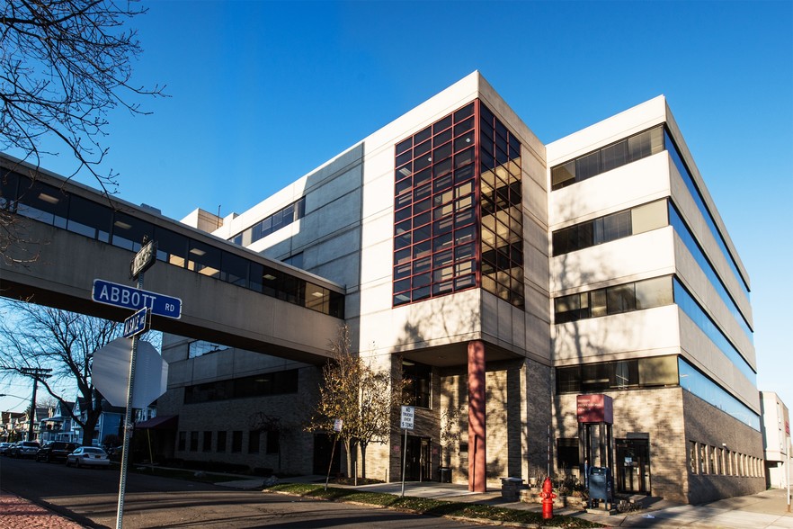 Primary Photo Of 515 Abbott Rd, Buffalo Medical For Lease