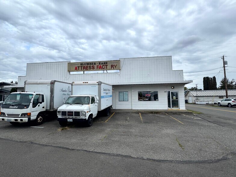 More Photos Of 1327 8th St, Marysville Light Manufacturing For Sale