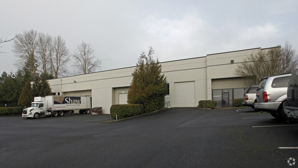 More Photos Of 7291-7379 SW Tech Center Dr, Tigard Industrial For Lease