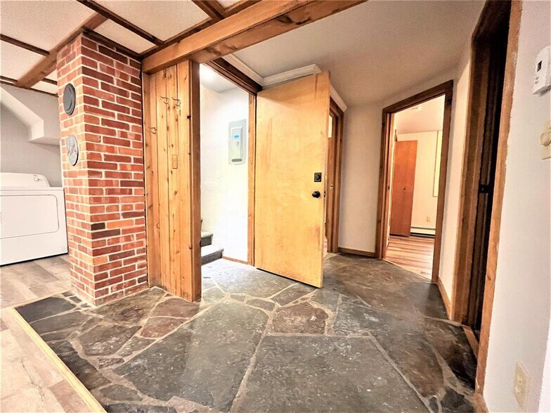 More Photos Of 524 S 5th St E, Missoula Apartments For Sale