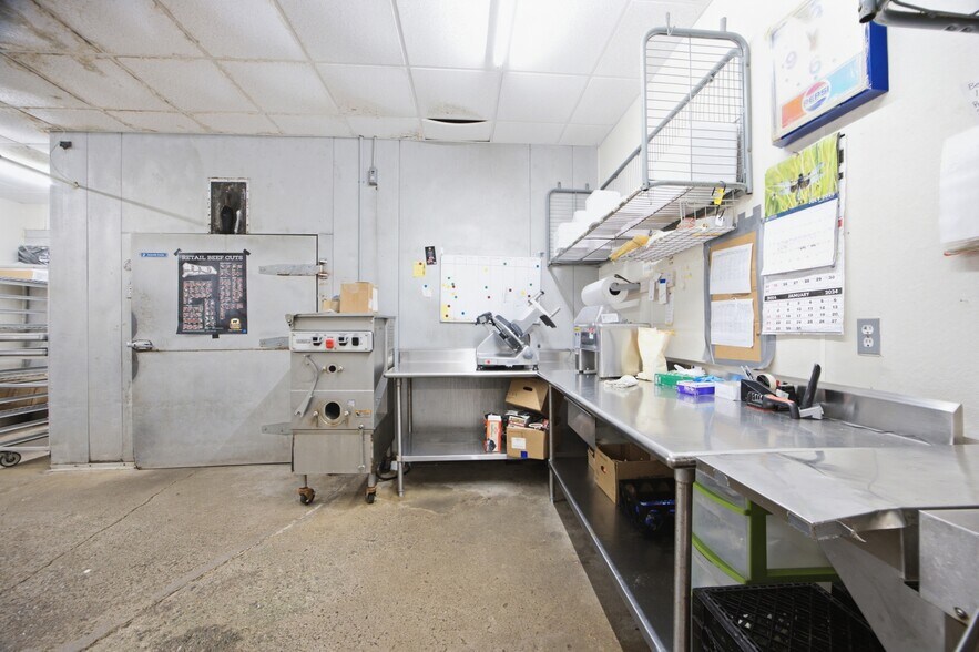 More Photos Of 88 Rock Cave Rd, Rock Cave Flex For Sale