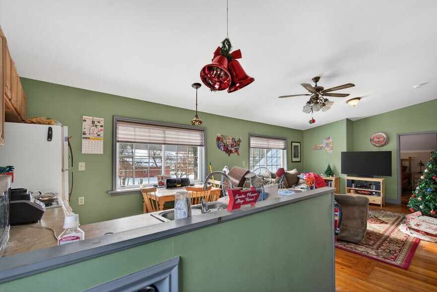 More Photos Of 2353 State Highway 80, West Burlington Freestanding For Sale