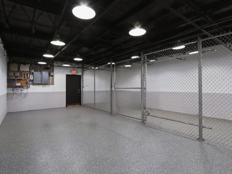 More Photos Of 420 N 15th Ave, Phoenix Loft Creative Space For Sale