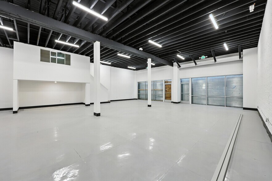 More Photos Of 5404 Western Ave, Los Angeles Storefront Retail Office For Lease